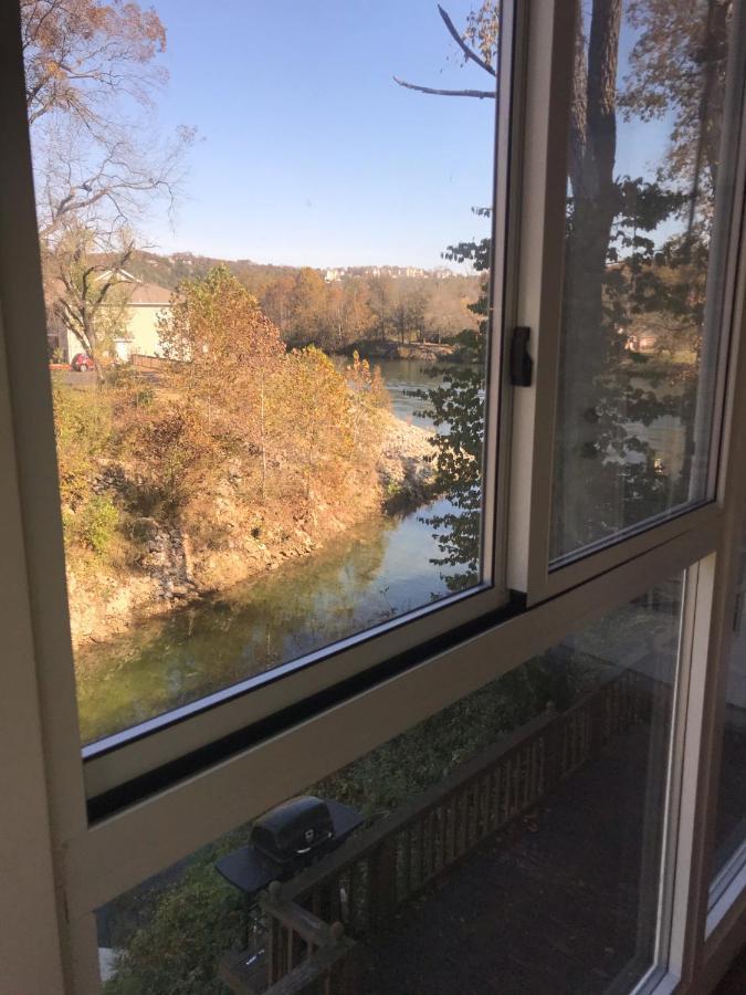 Lakeside Condo On Lake Taneycomo Branson Exteriör bild